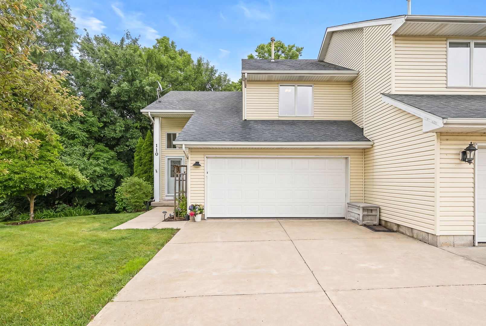 110 Sibley Drive Property Photo 1