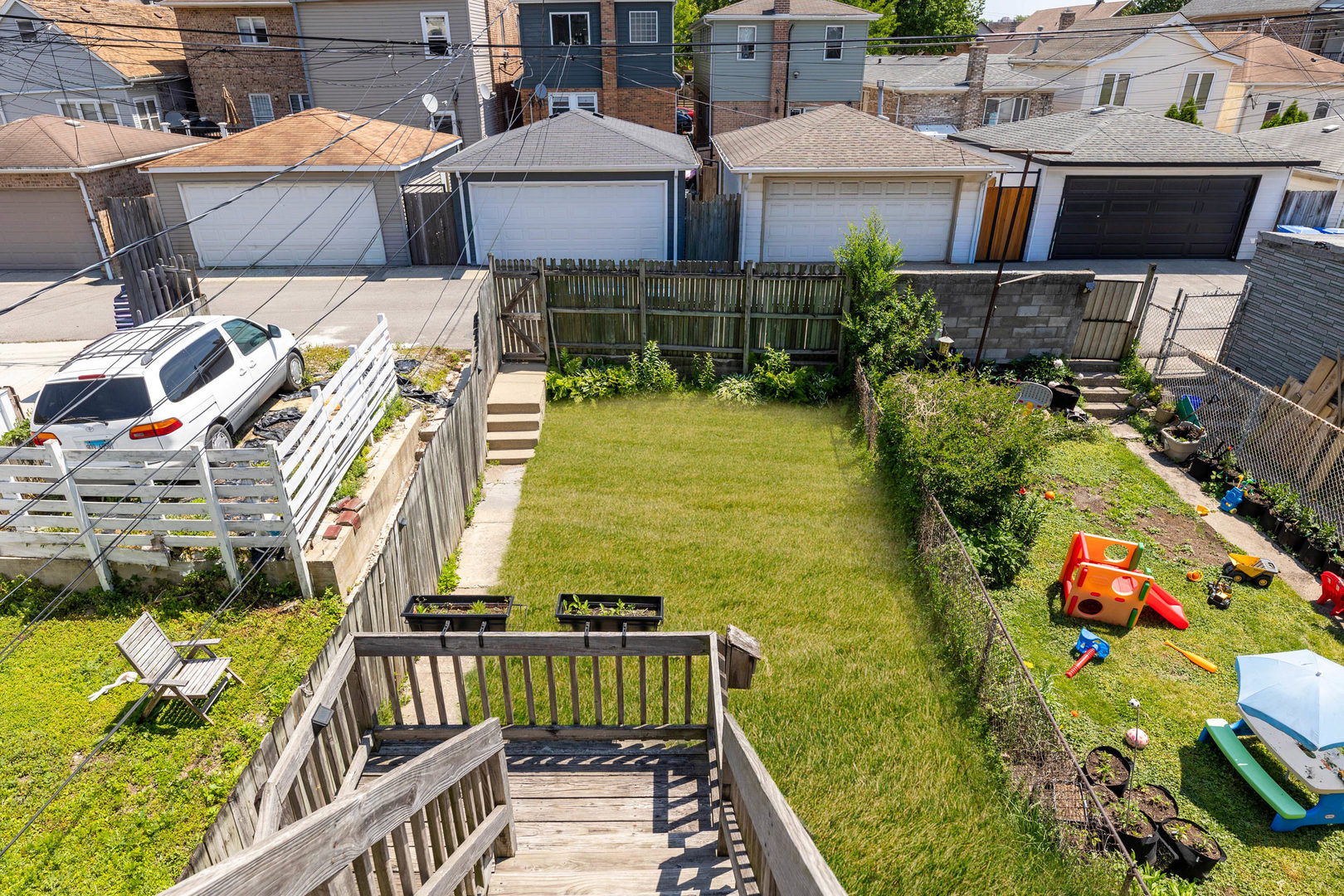 3625 S Emerald Avenue 2 Property Photo 11