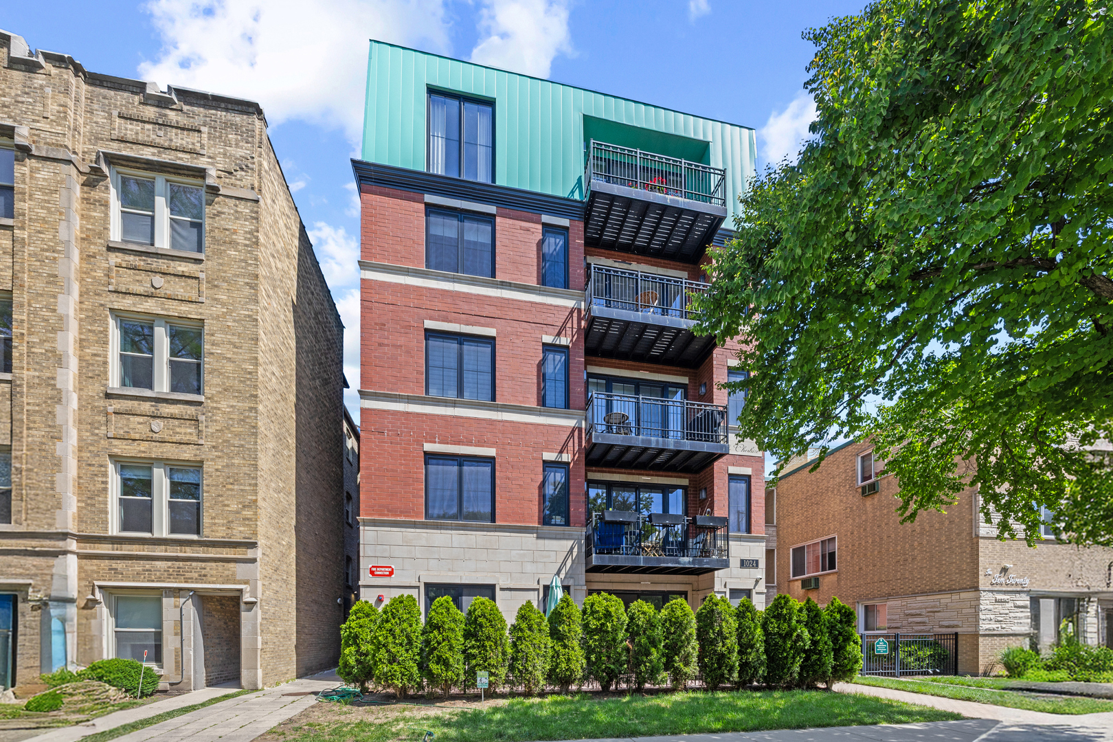 1024 Washington Boulevard 301 Property Photo 1
