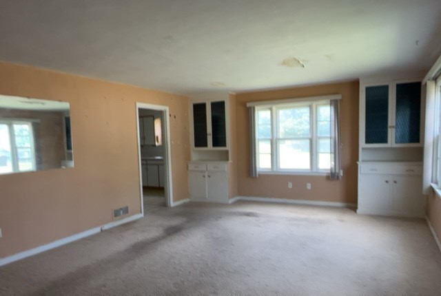 415 N Market Street Property Photo 2