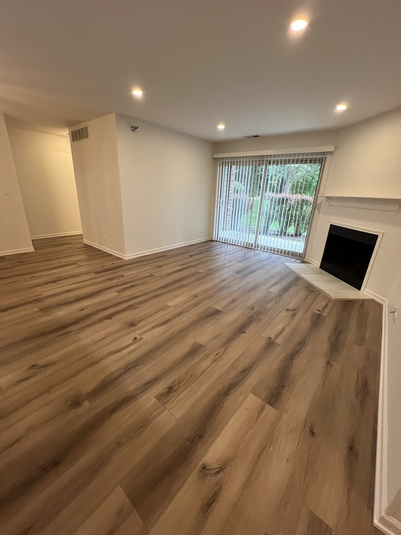 108 Glengarry Drive 102 Property Photo 4