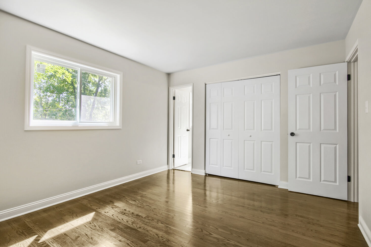 305 Jackson Street Property Photo 12