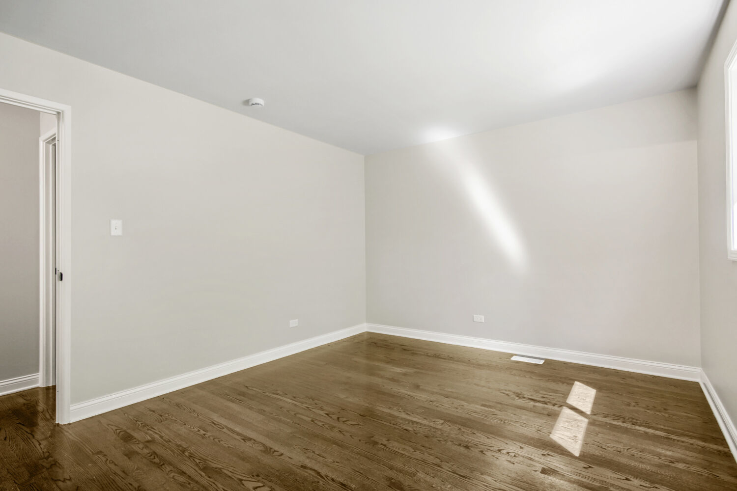 305 Jackson Street Property Photo 15