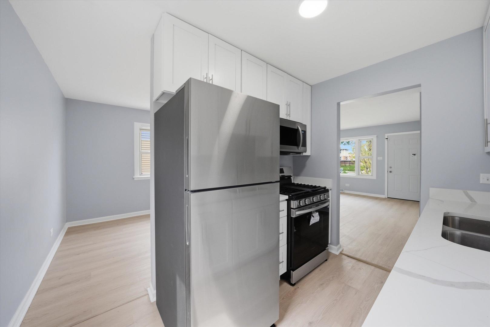14018 S Finley Avenue Property Photo 13