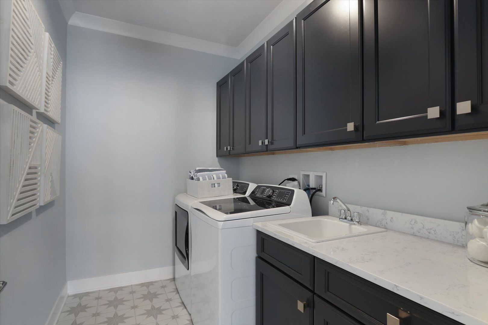 749 Alberta Avenue Property Photo 28