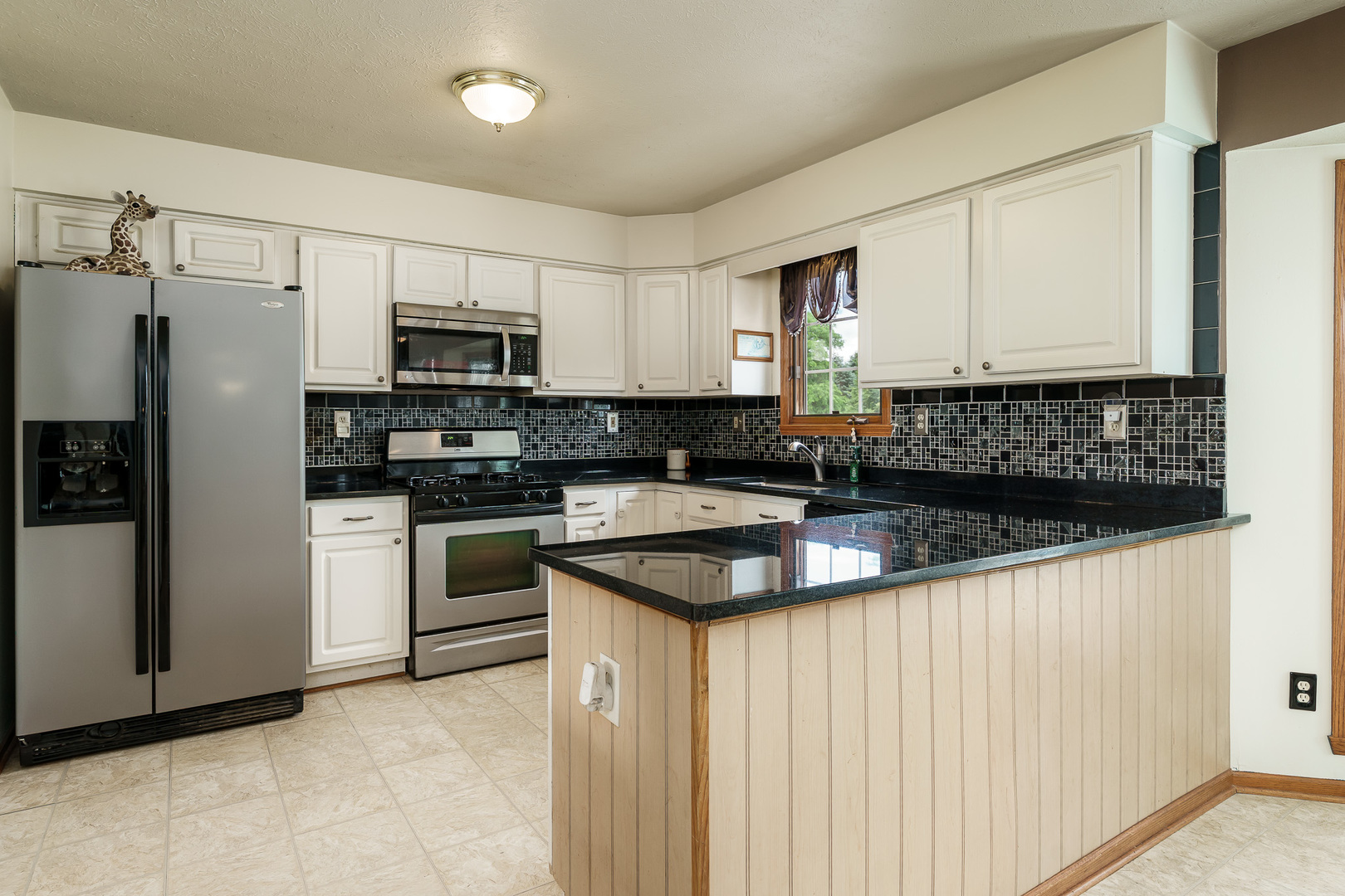1082 Westridge Drive Property Photo 17