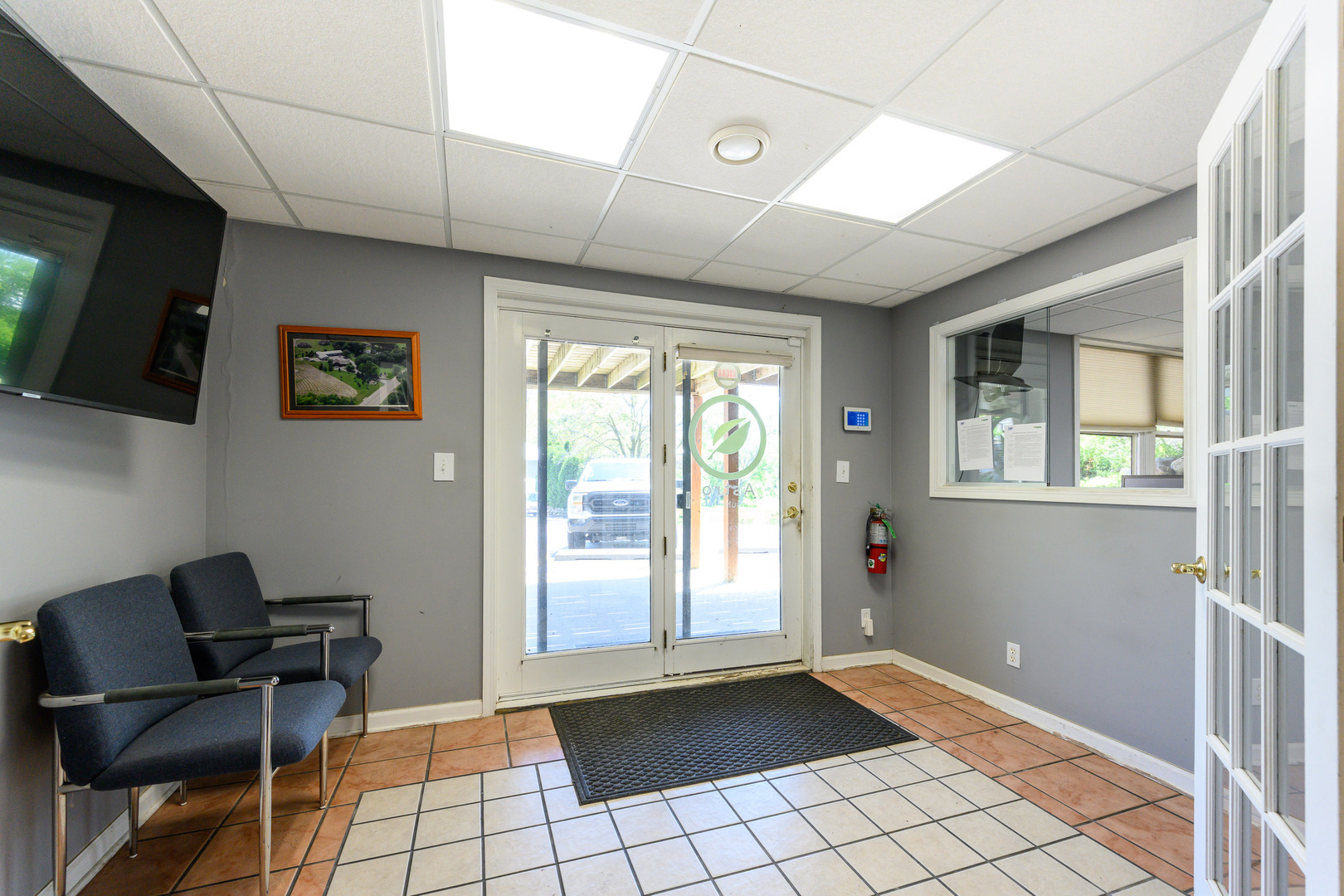4418 Richmond Road Property Photo 23