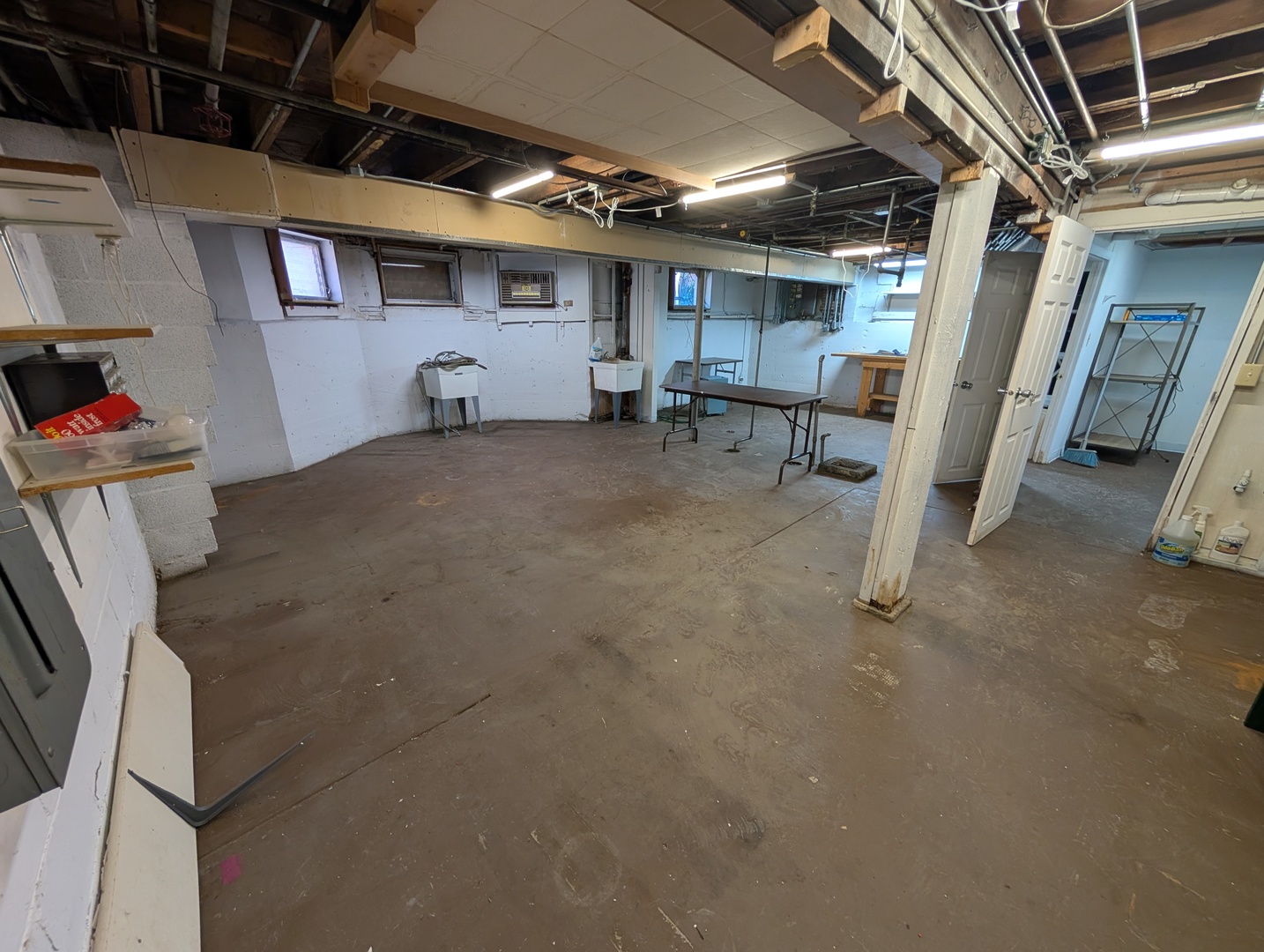16 S Bothwell Street Property Photo 12
