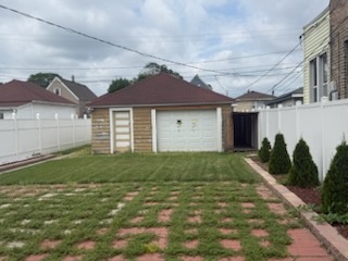 2504 S 57th Court Property Photo 8