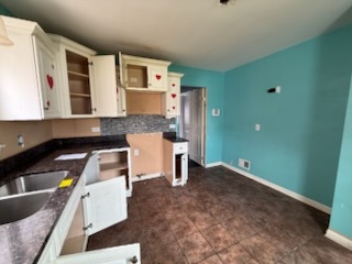 2504 S 57th Court Property Photo 20