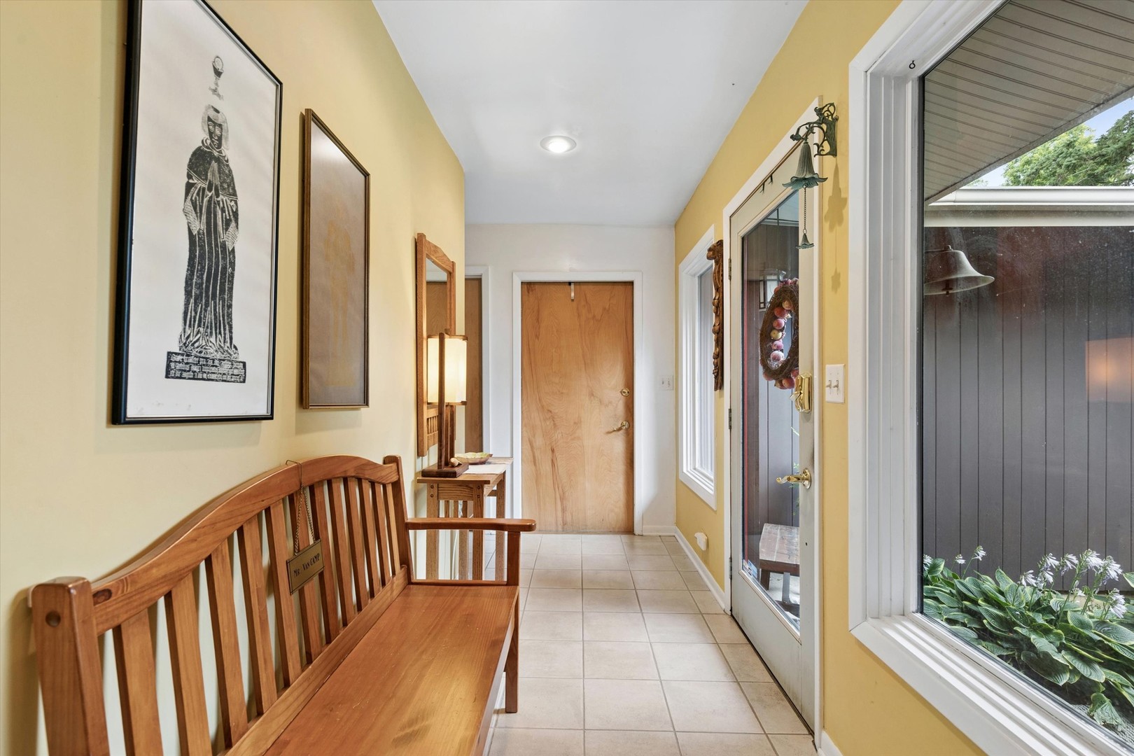 125 N Park Boulevard Property Photo 5