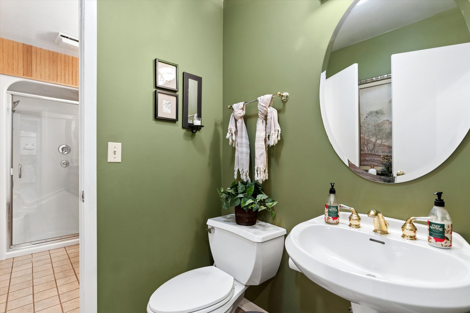 125 N Park Boulevard Property Photo 26