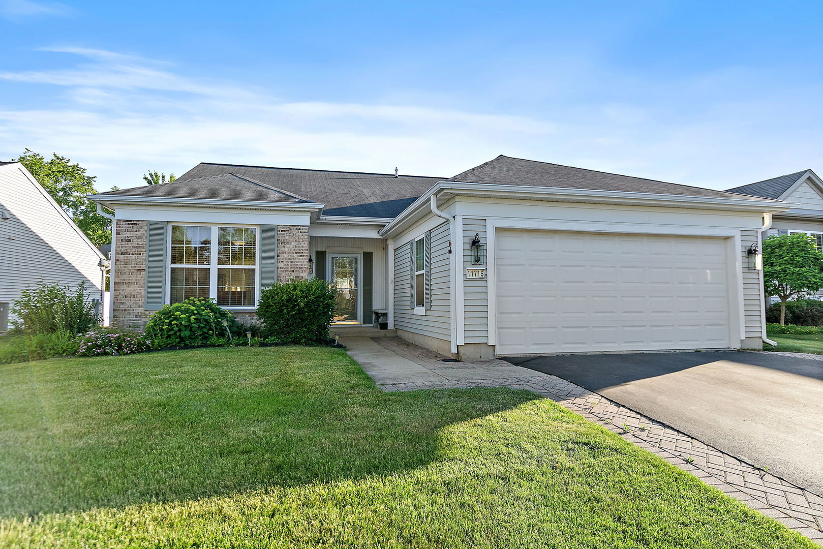 11715 Windsor Drive Property Photo 1