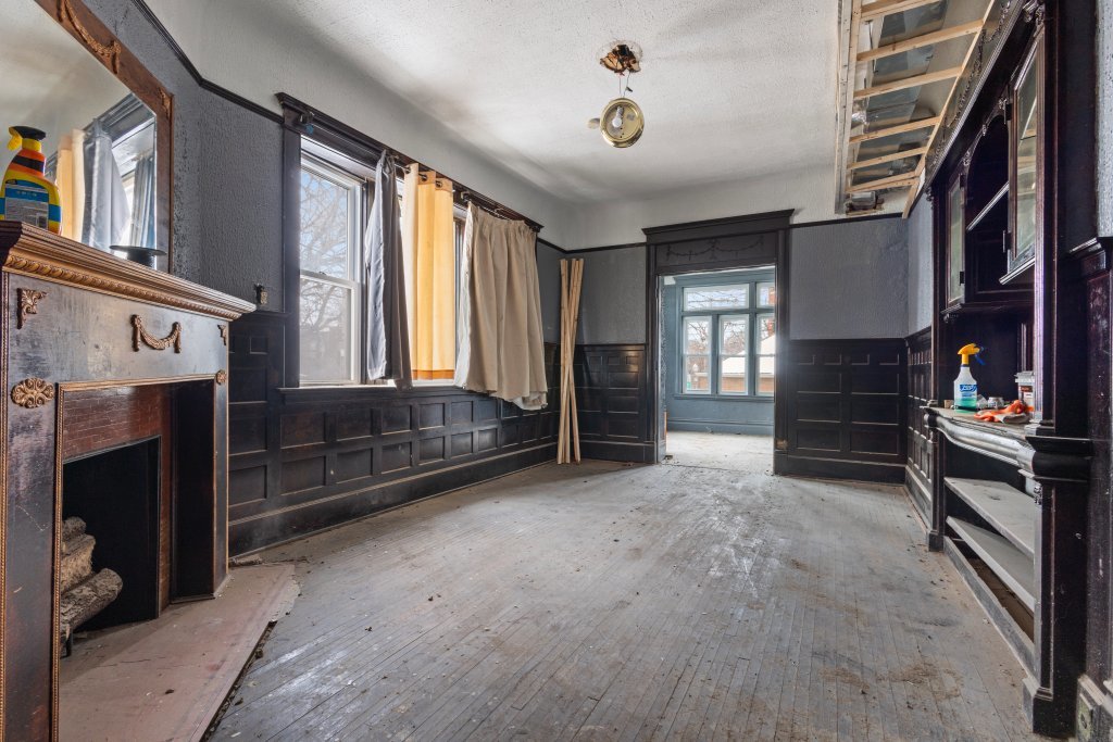 6556 S Woodlawn Avenue Property Photo 27