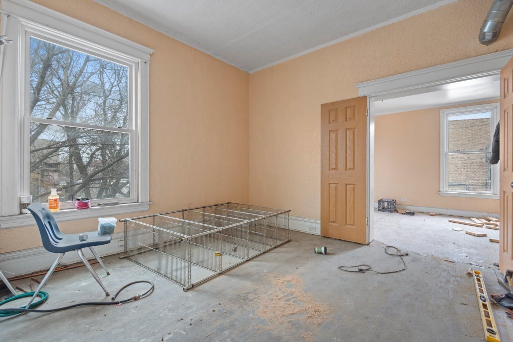 6556 S Woodlawn Avenue Property Photo 47