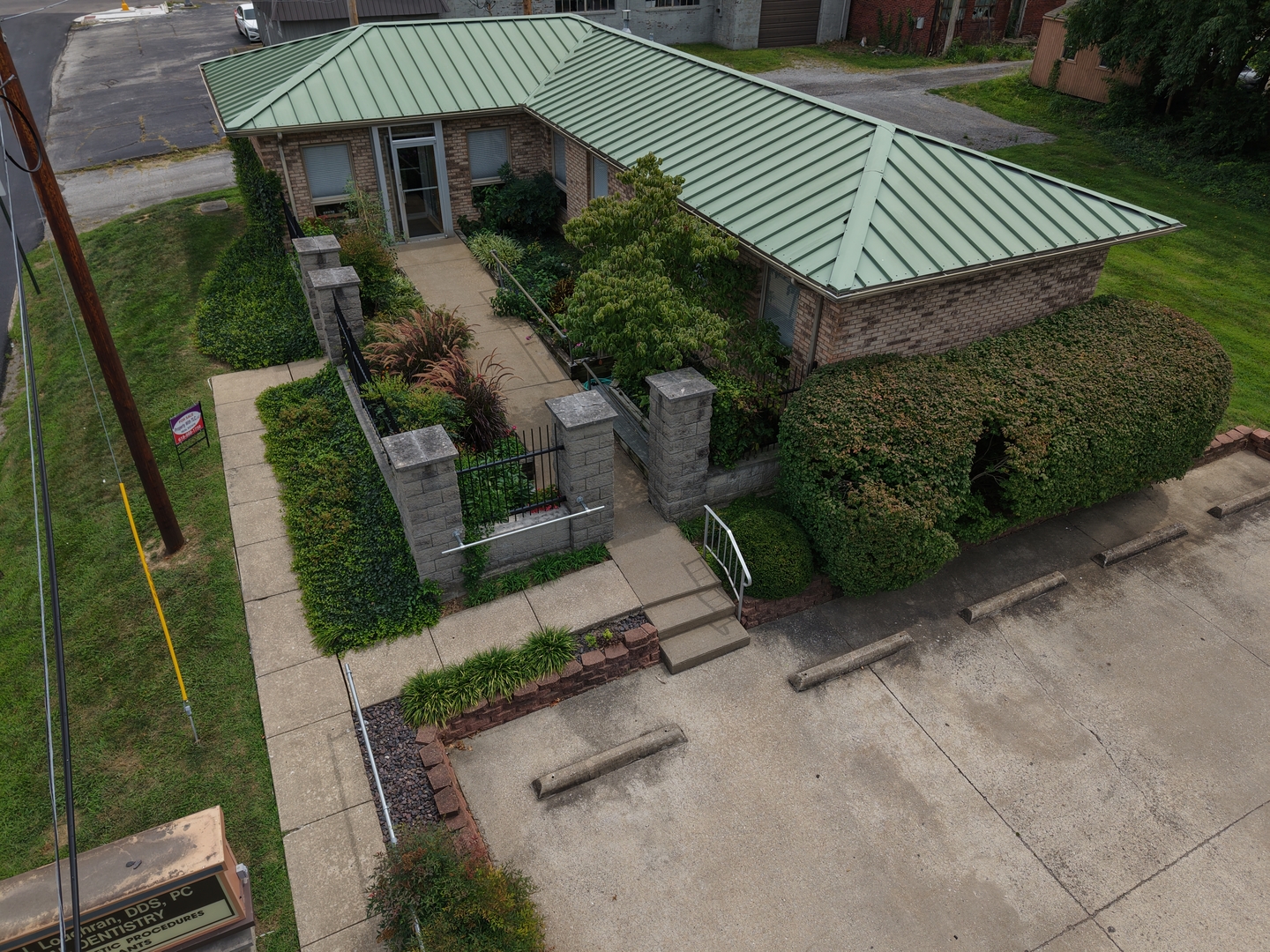 200 S 16th Street Property Photo 1
