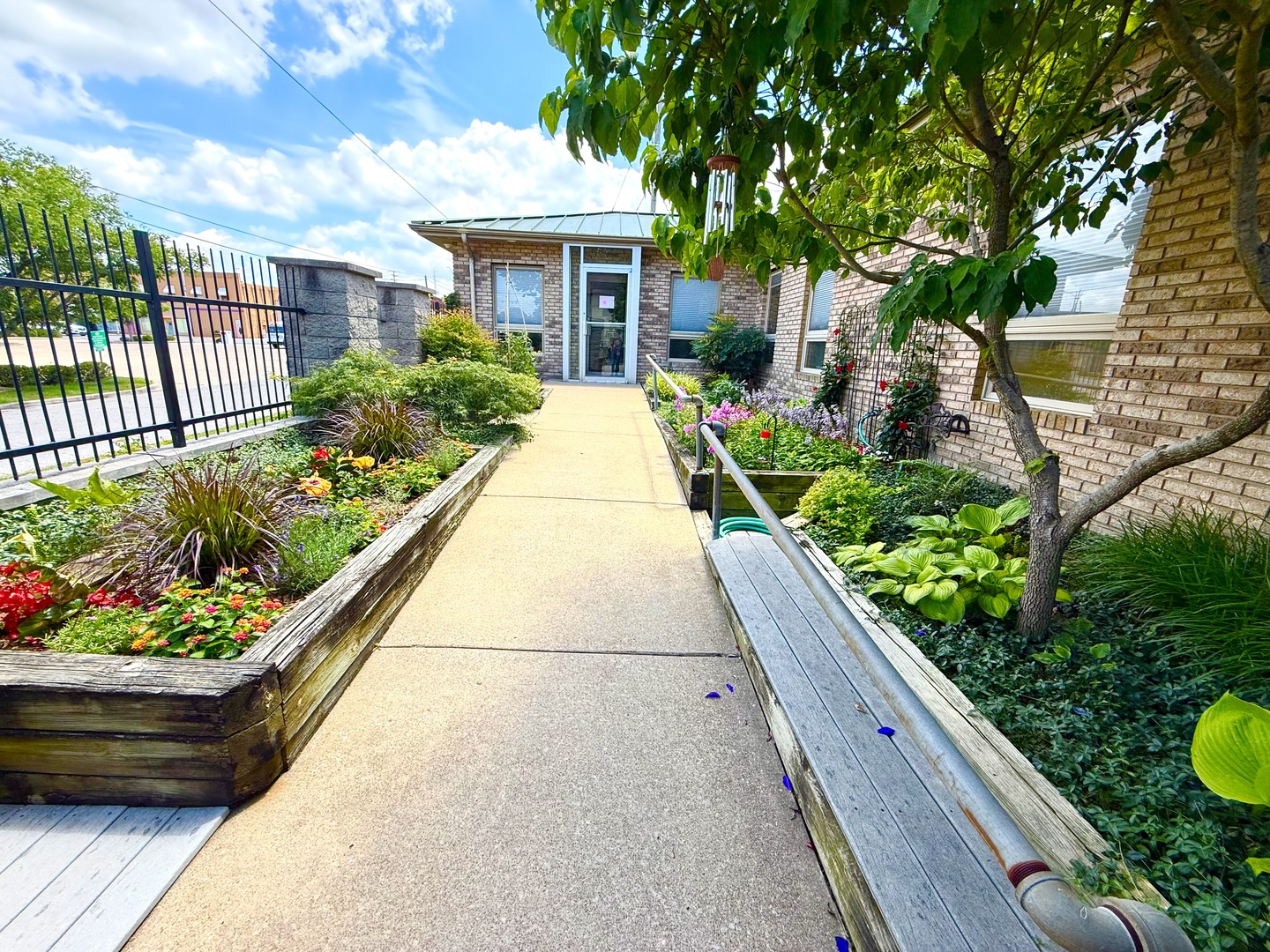 200 S 16th Street Property Photo 4