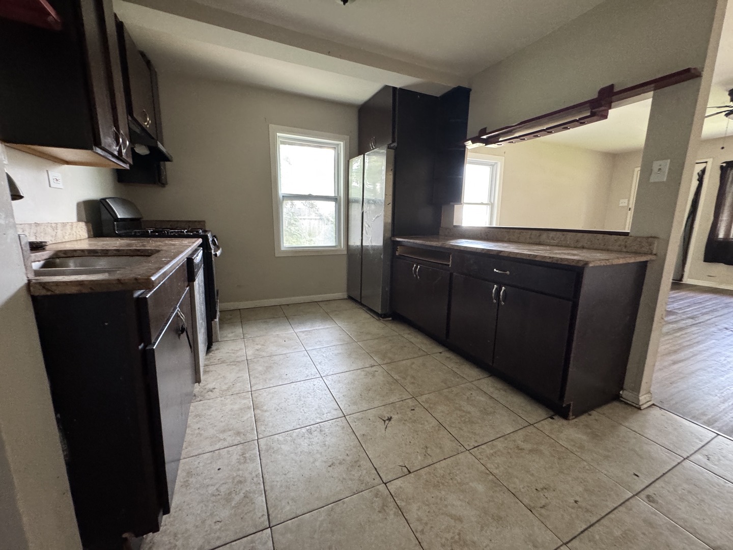 2120 Emerson Avenue Property Photo 6
