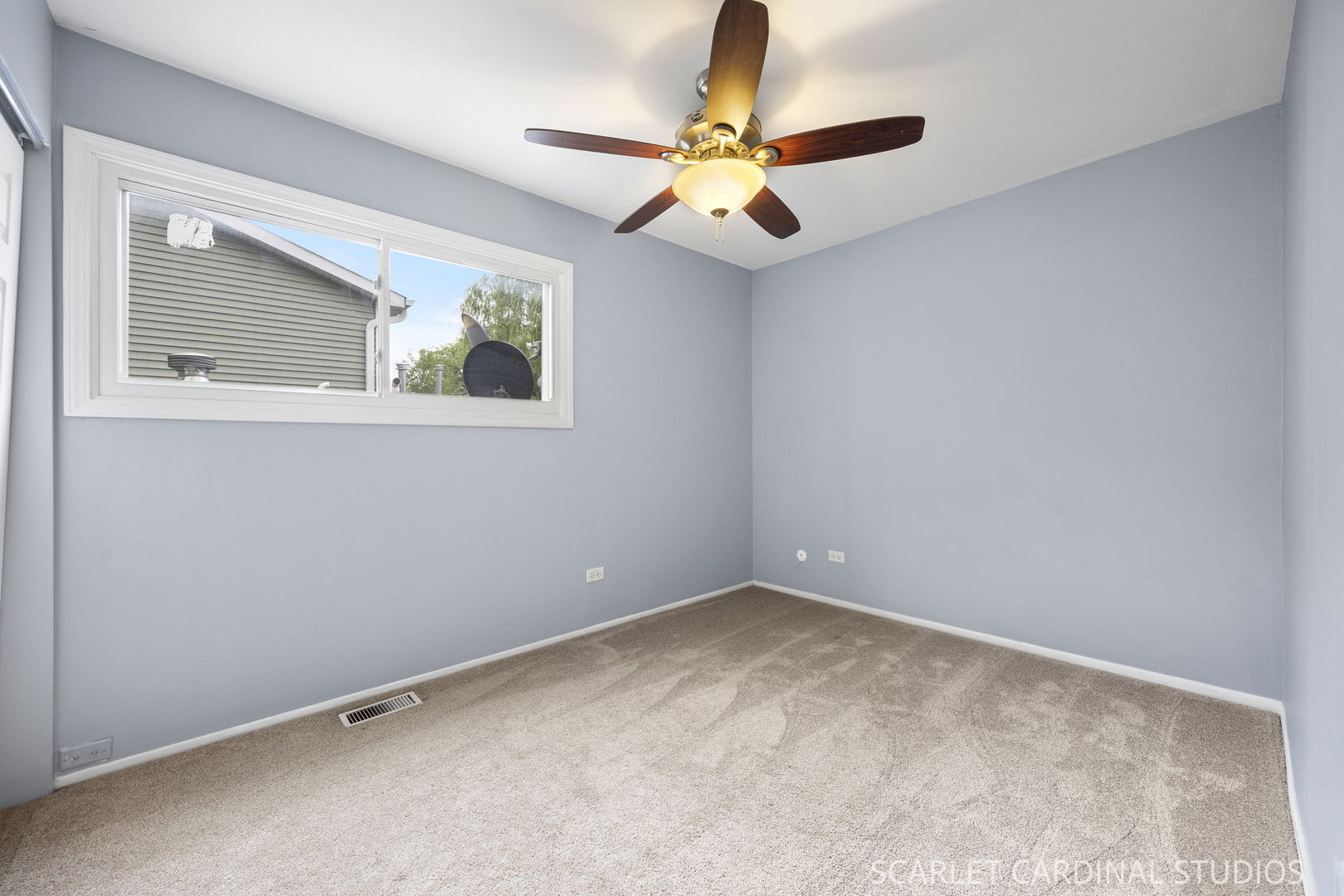 376 Thorncliffe Drive Property Photo 15