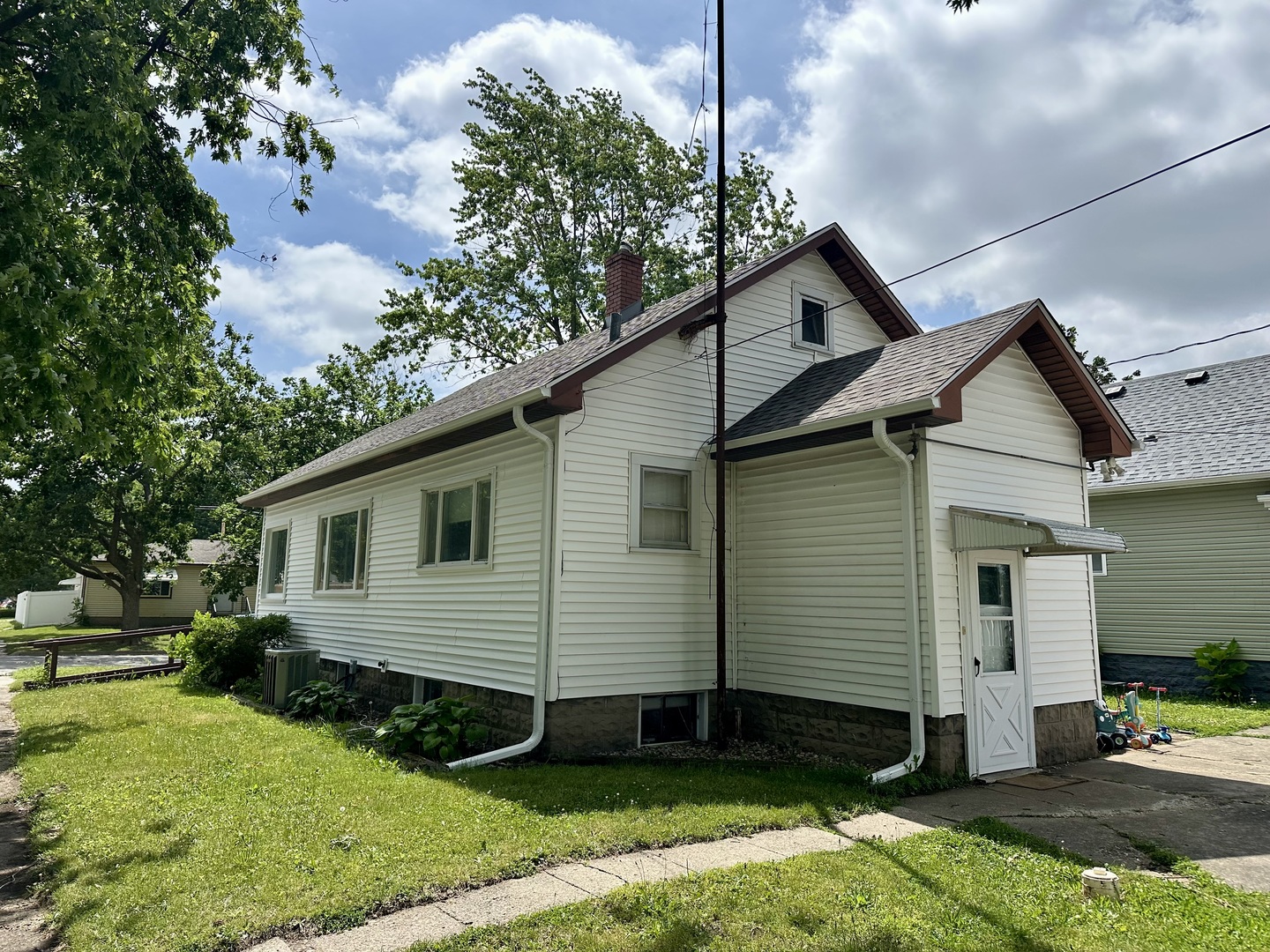 197 N Cleveland Avenue Property Photo 23