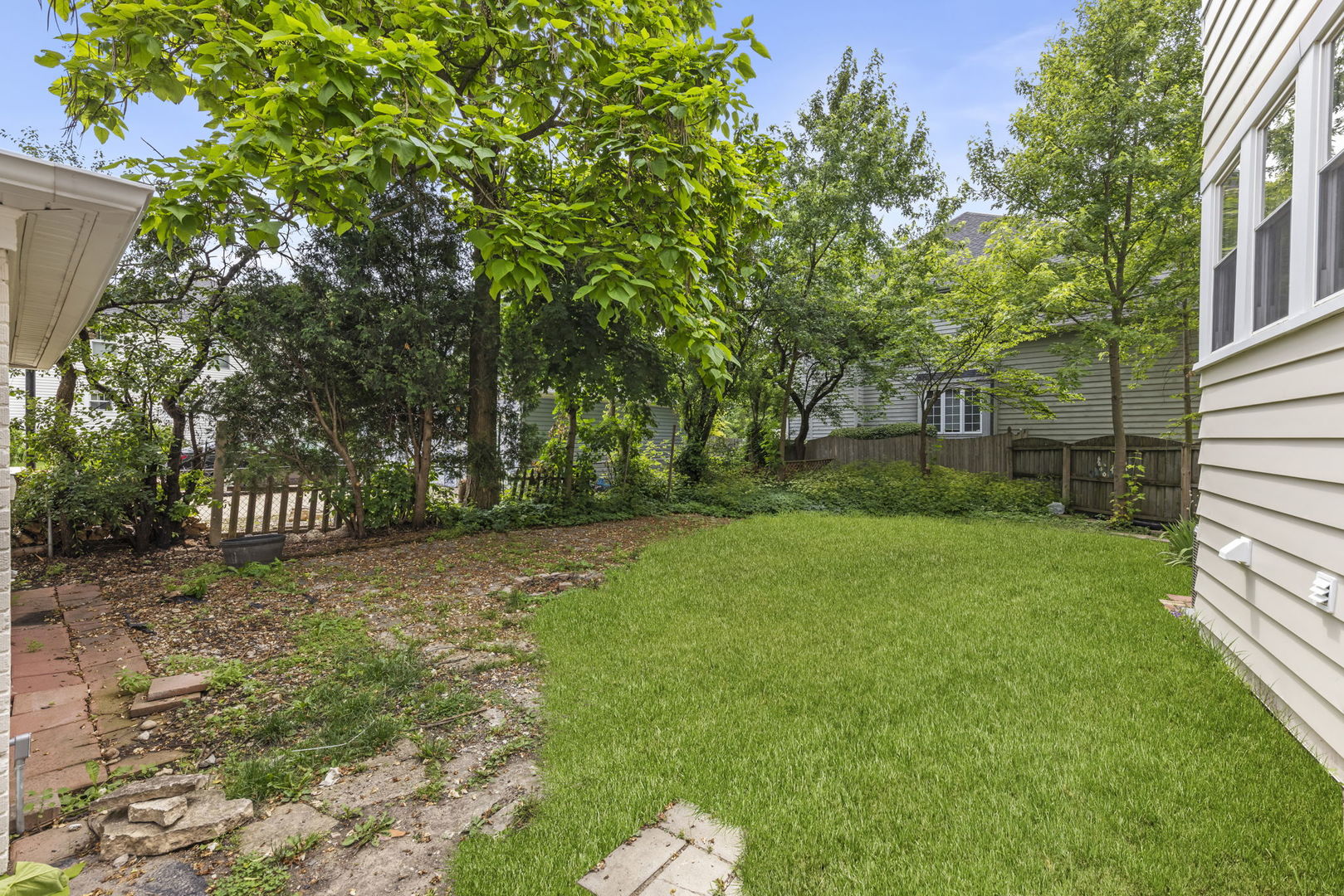 285 Hill Avenue 1 Property Photo 17