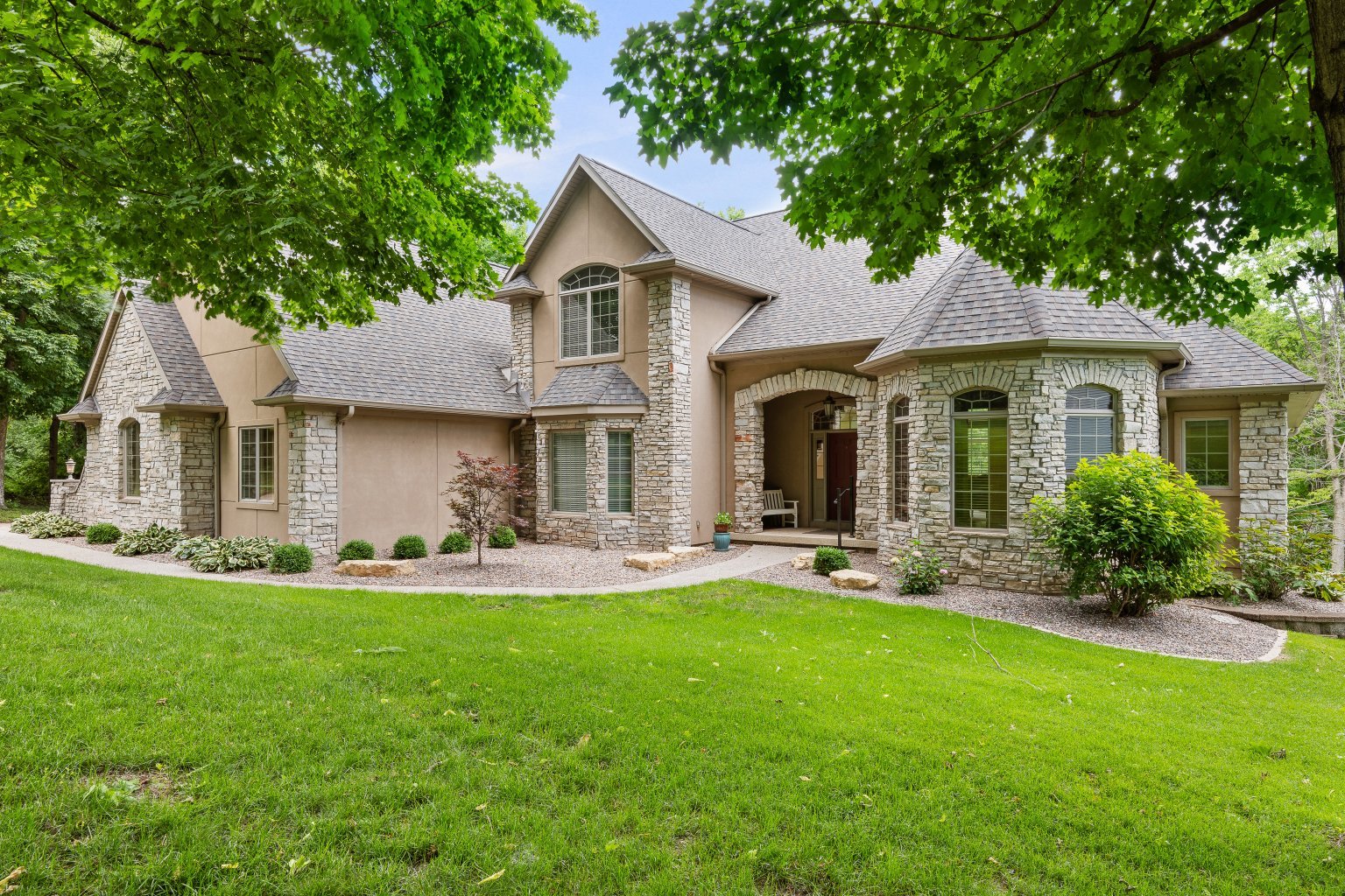 2296 Forest Reed Place Property Photo 2