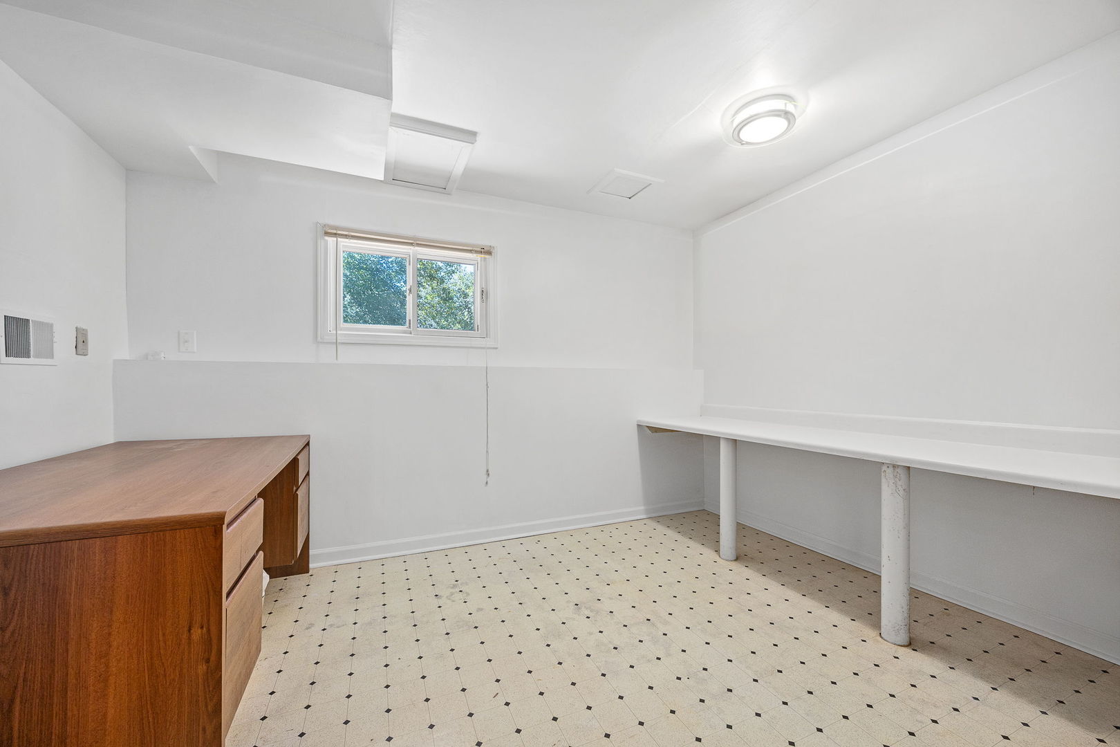 2284 Briarhill Drive Property Photo 20