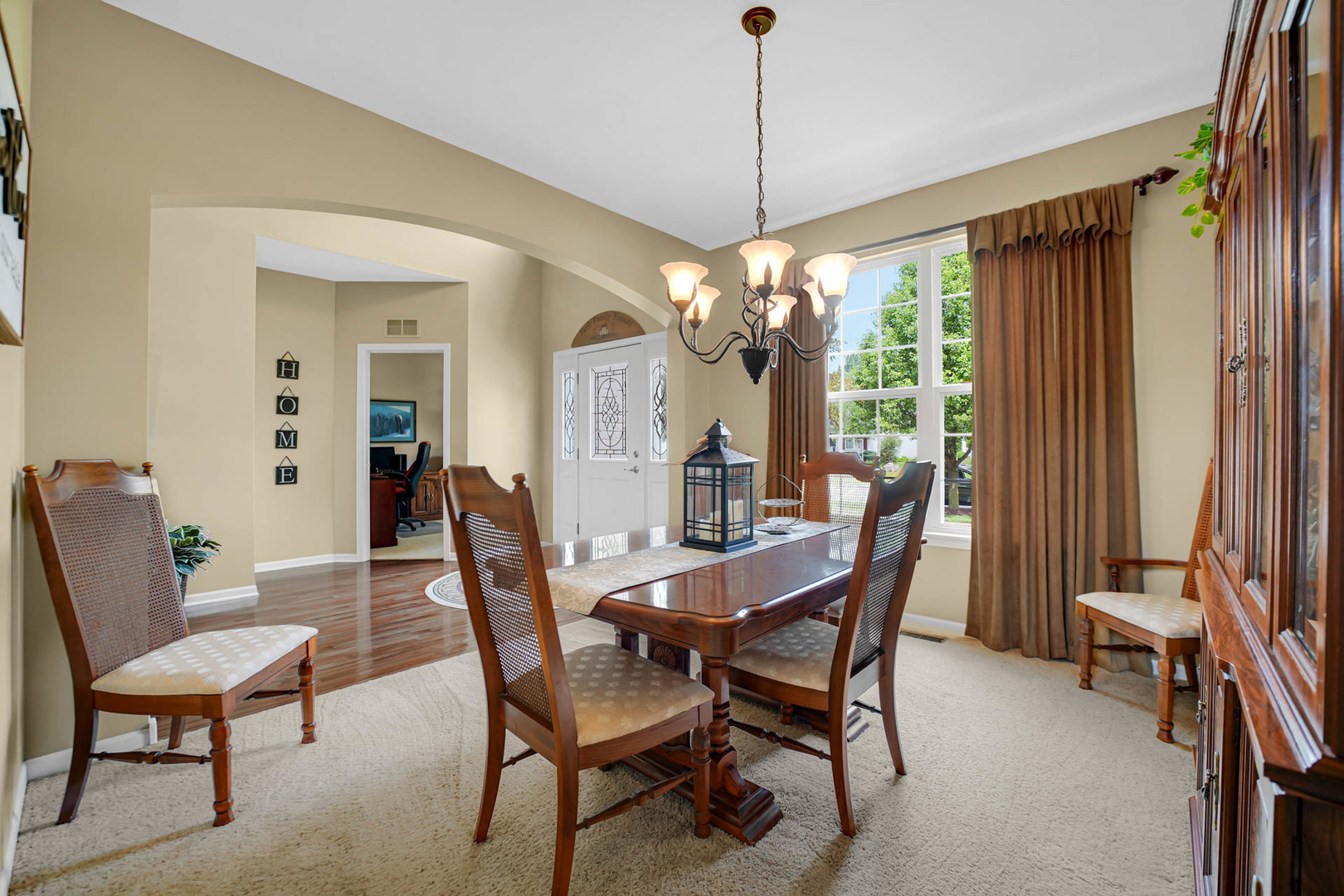 442 Winterberry Drive Property Photo 9