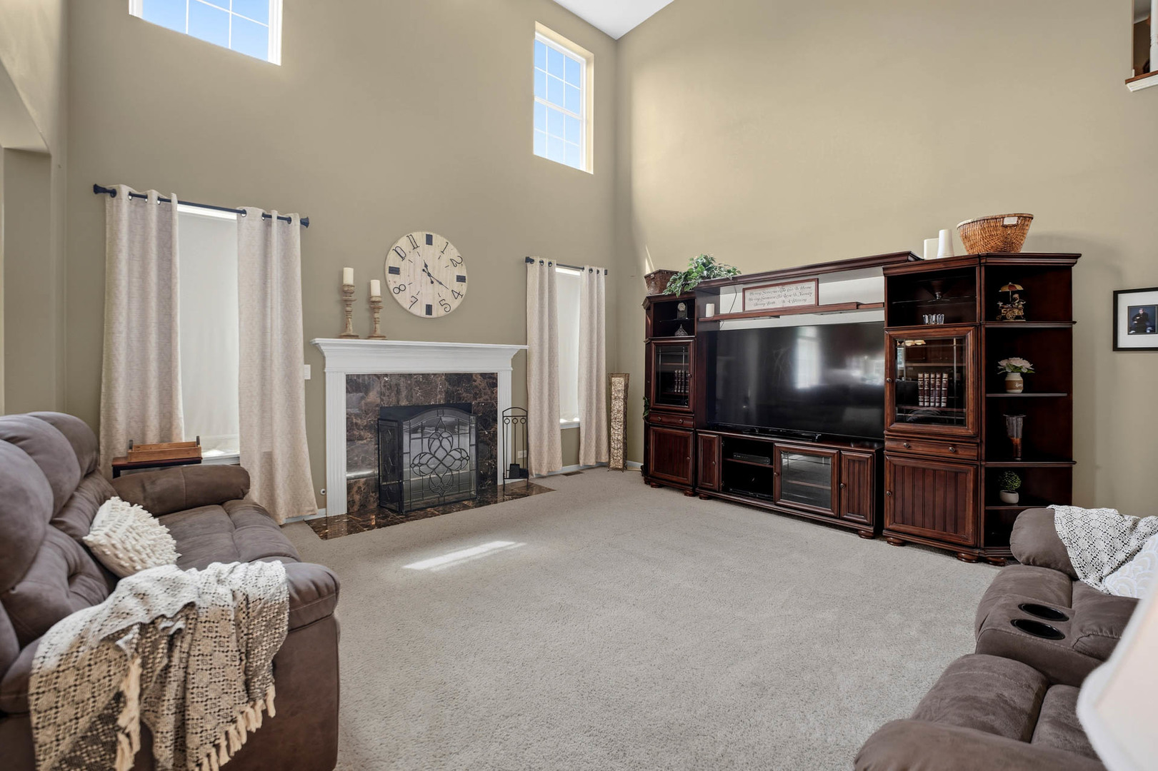 442 Winterberry Drive Property Photo 10