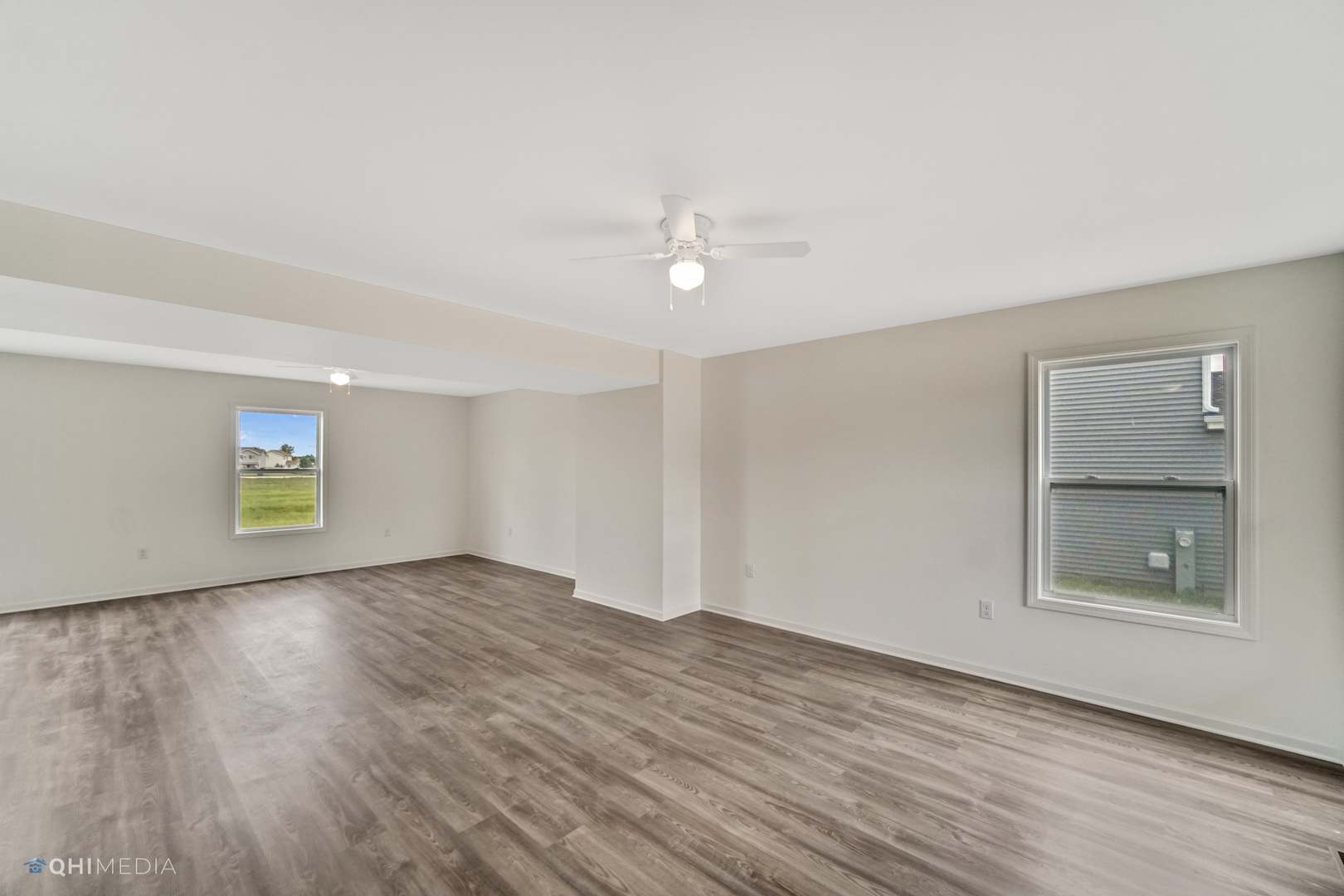1099 Redwing Drive Property Photo 8