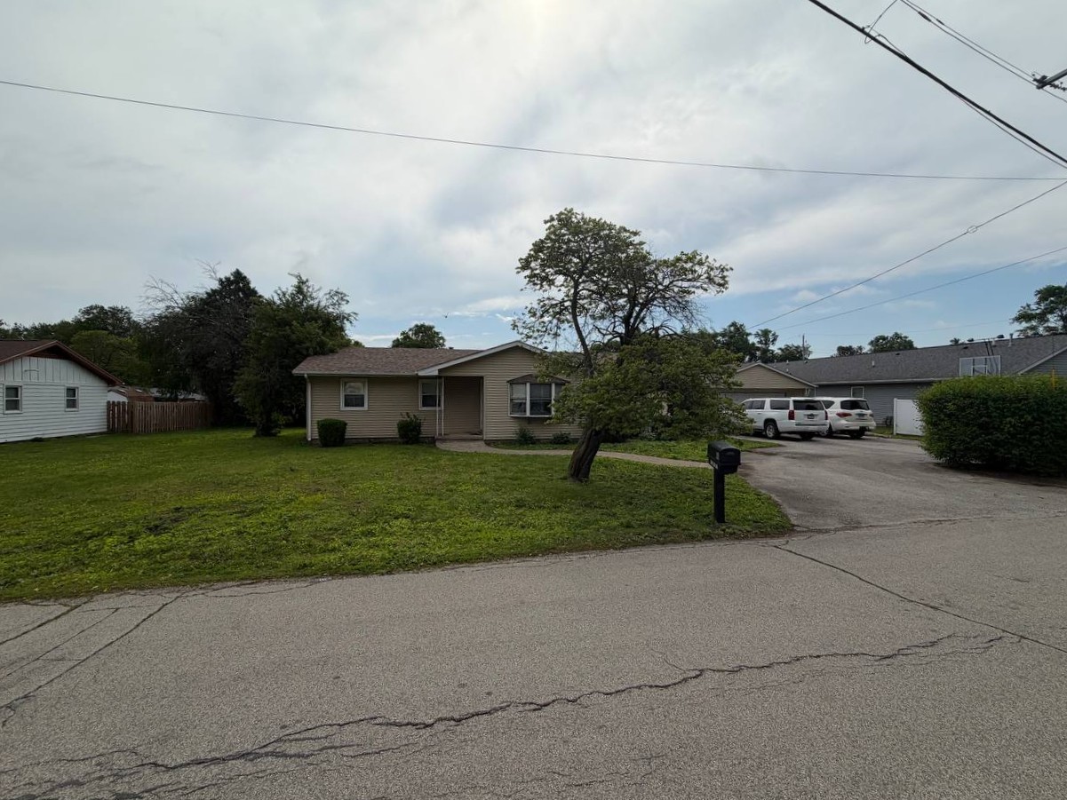 111 Orchard Street Property Photo 2