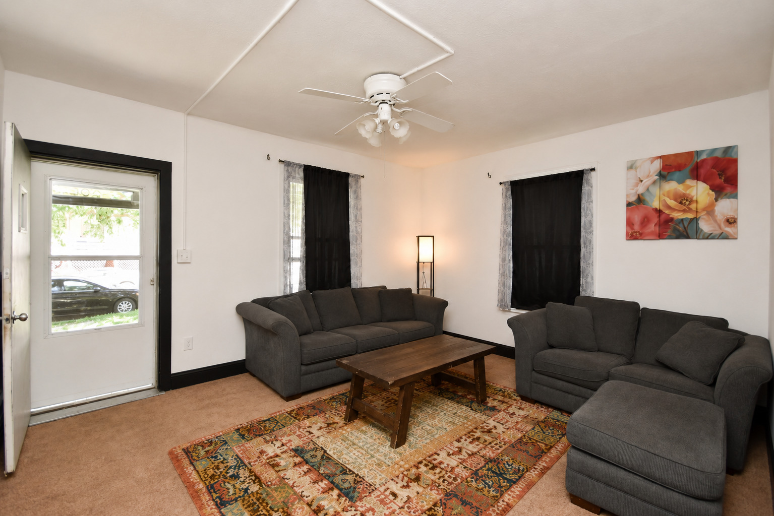 206 N Mason Street Property Photo 6