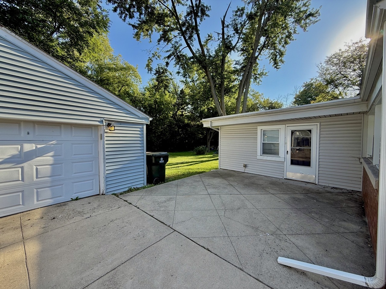 2045 Downey Road Property Photo 17