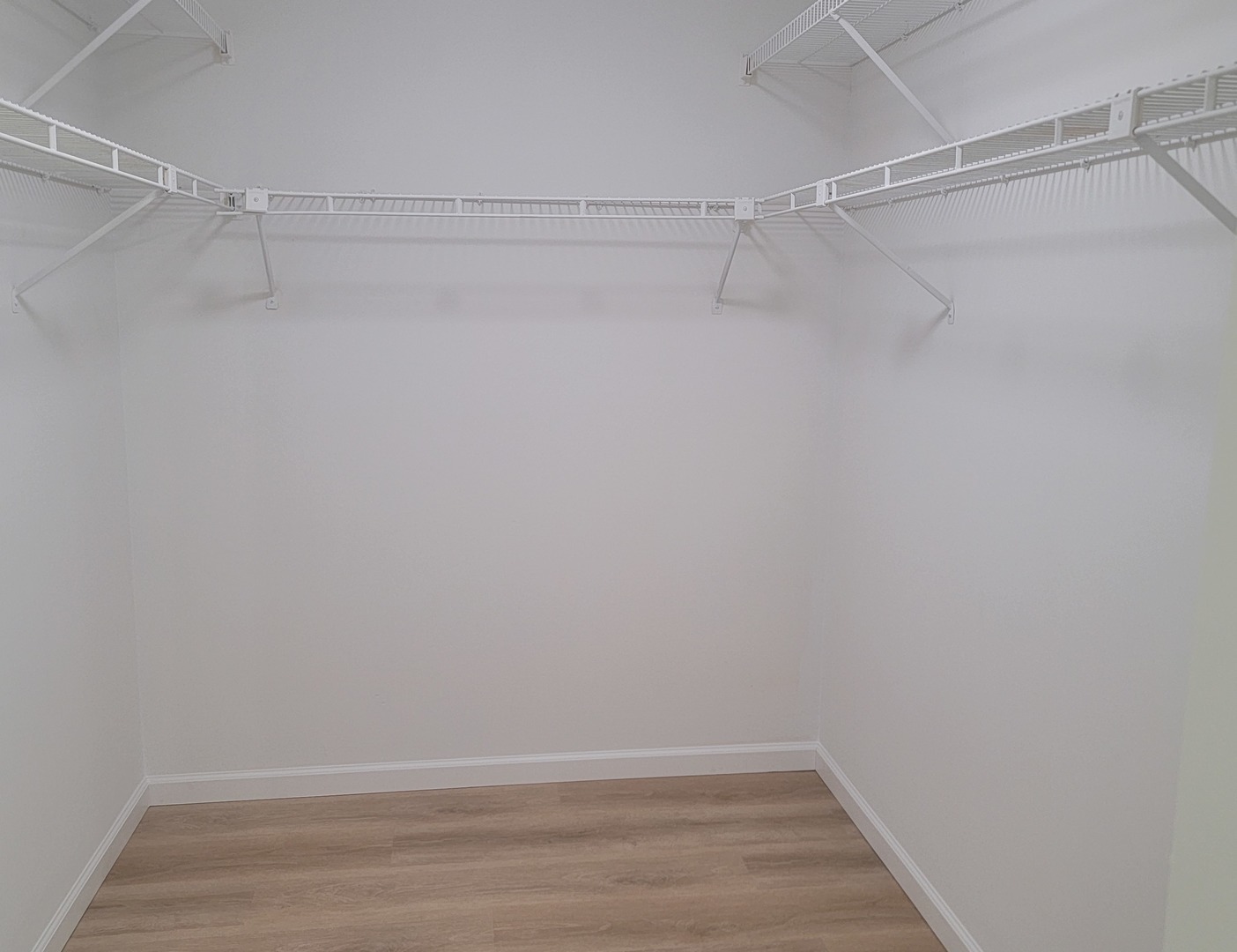 342 Country Lane Property Photo 17