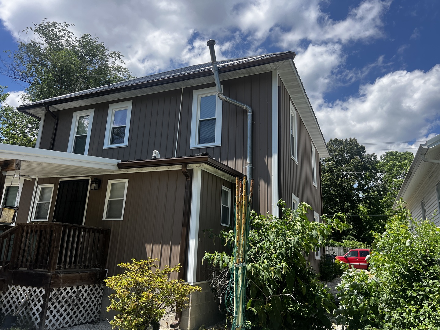 2121 College Avenue Property Photo 2