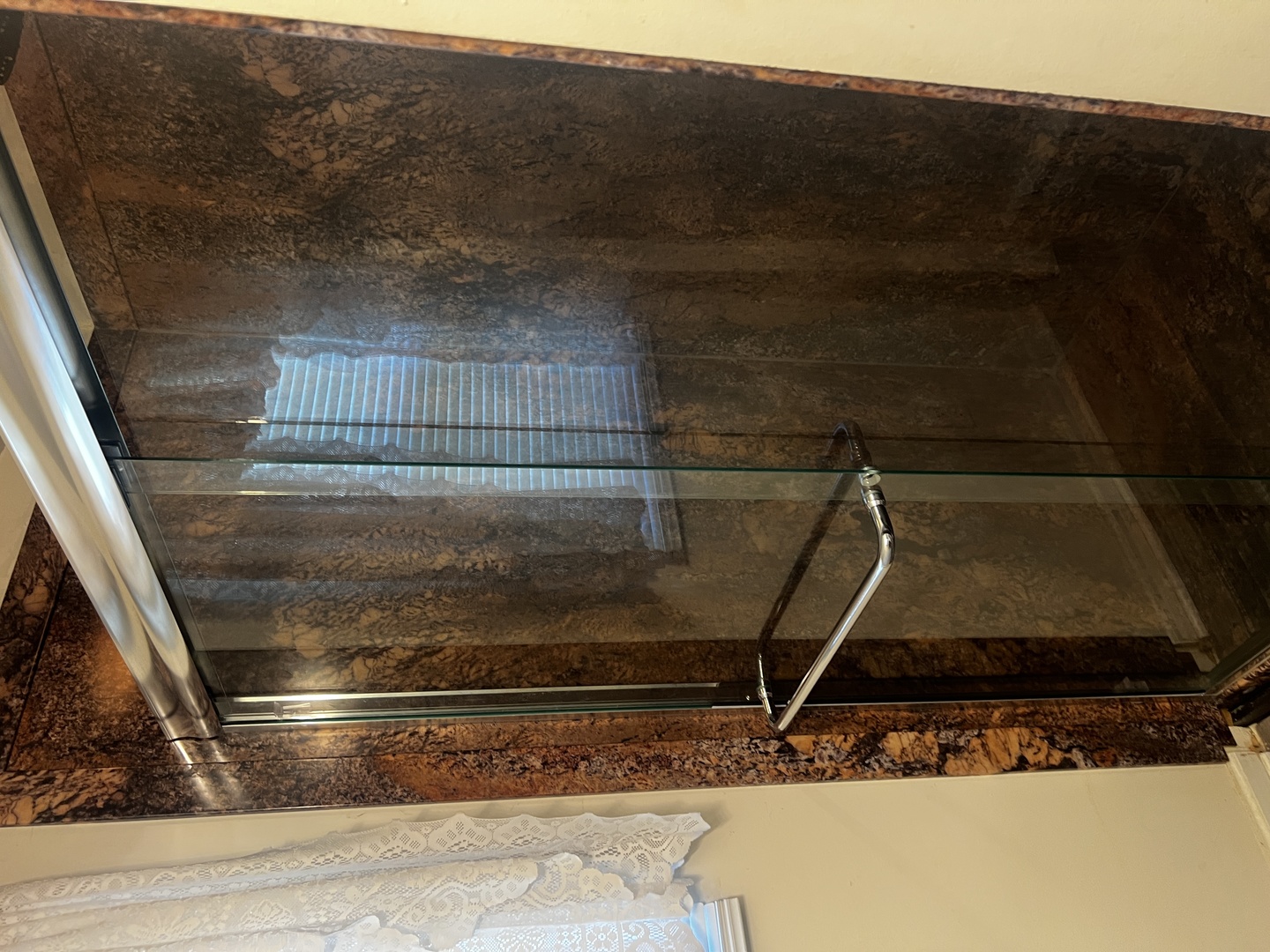 2121 College Avenue Property Photo 18