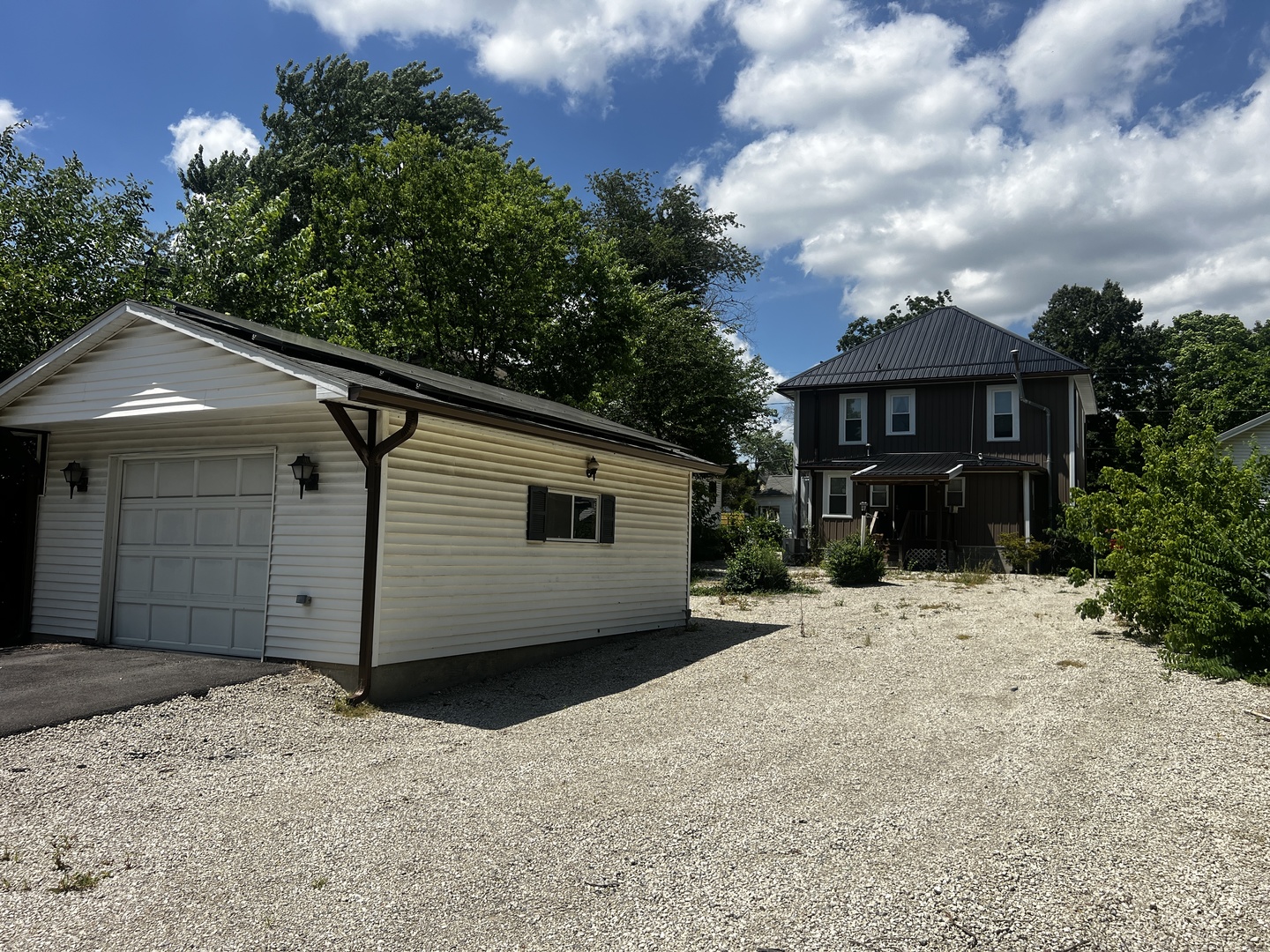 2121 College Avenue Property Photo 31