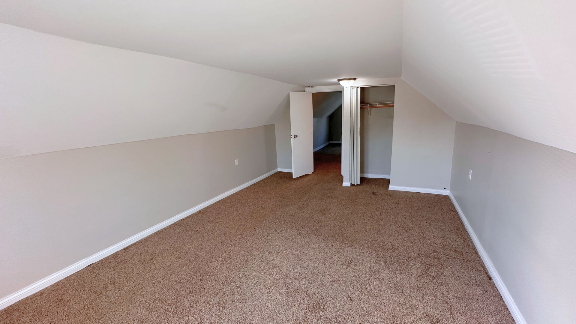 3728 Chicago Road Property Photo 14