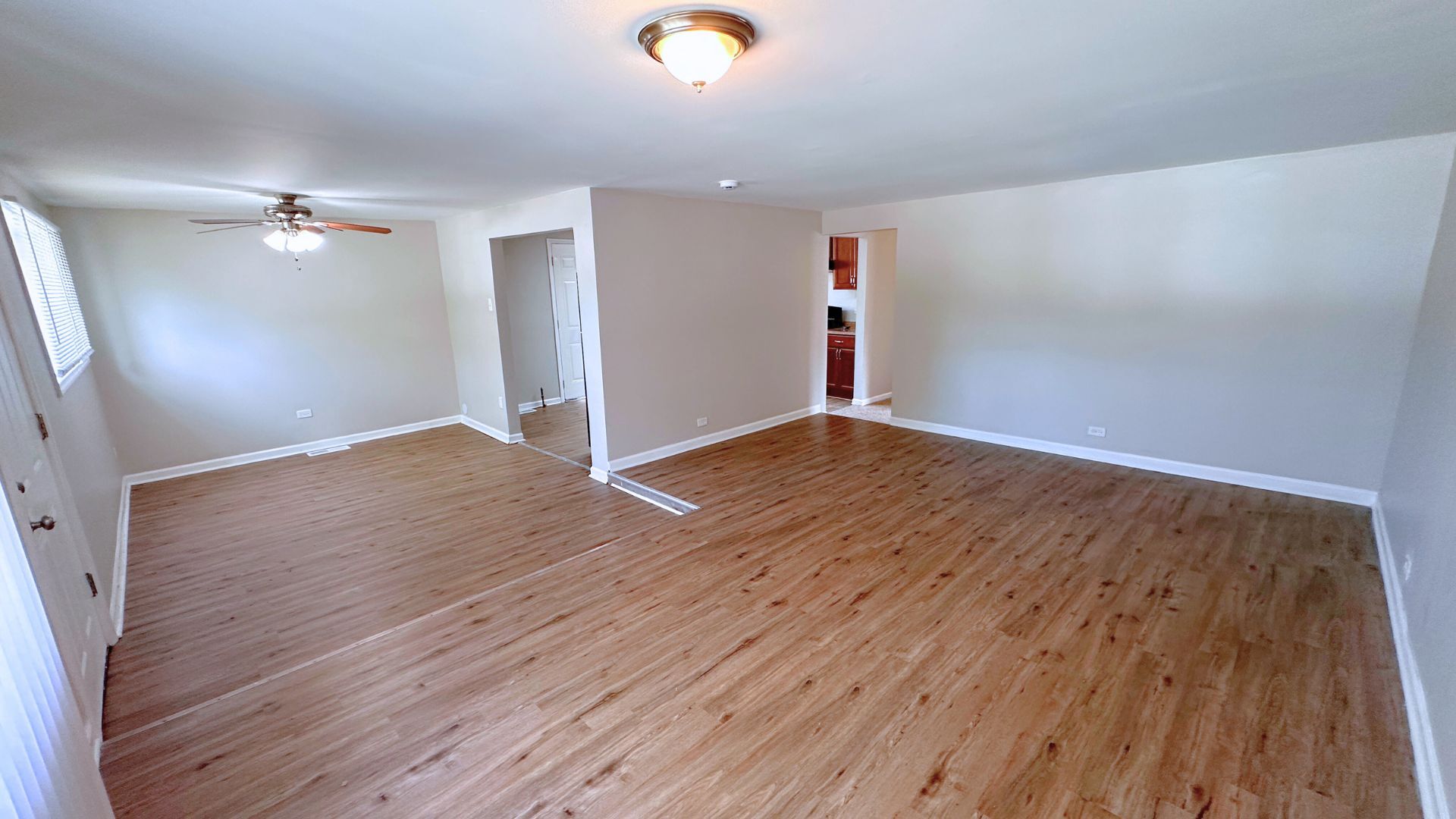 14039 S Claire Boulevard Property Photo 3