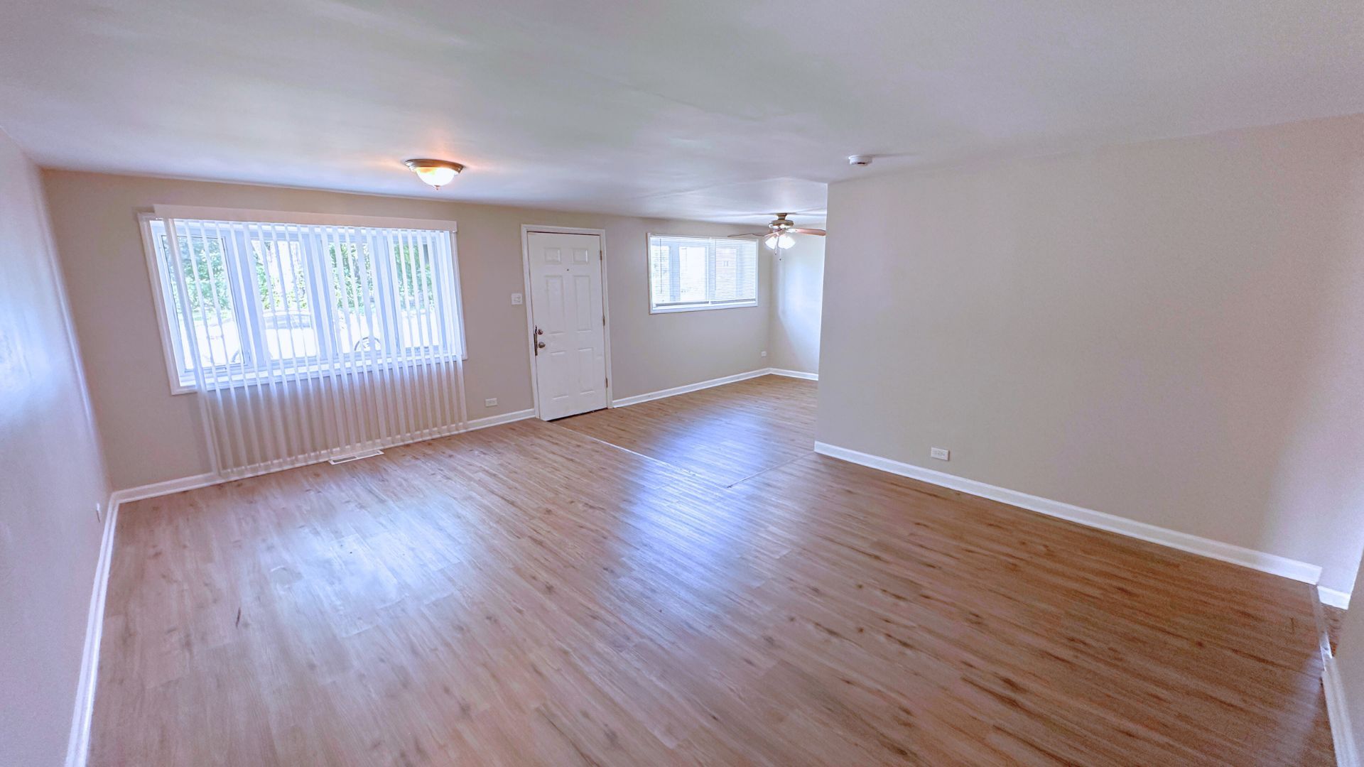 14039 S Claire Boulevard Property Photo 5