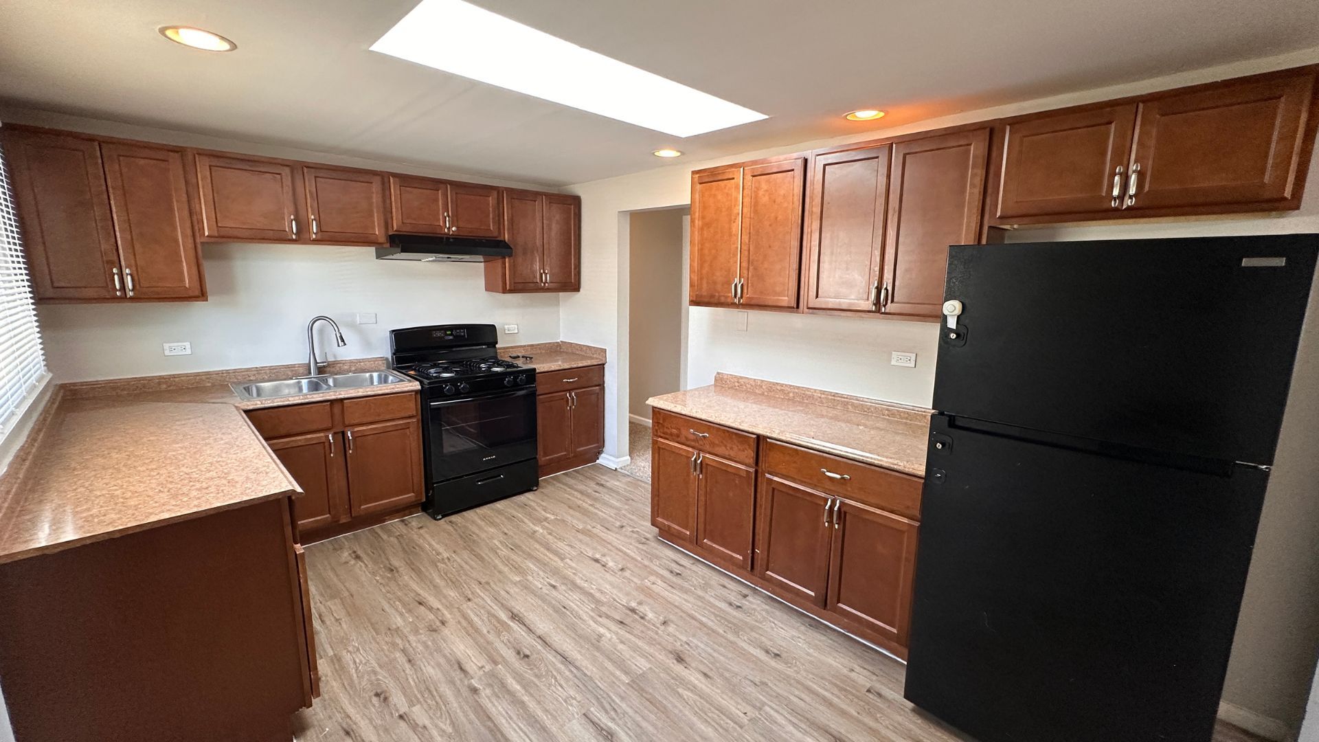 14039 S Claire Boulevard Property Photo 7