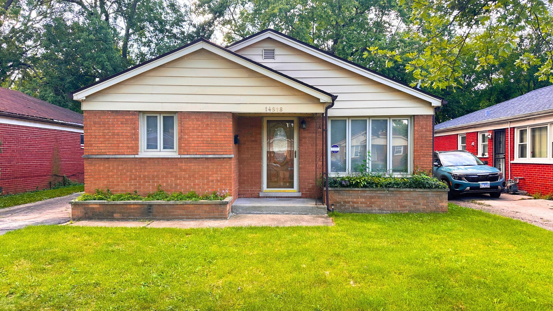 14918 Wabash Avenue Property Photo 1