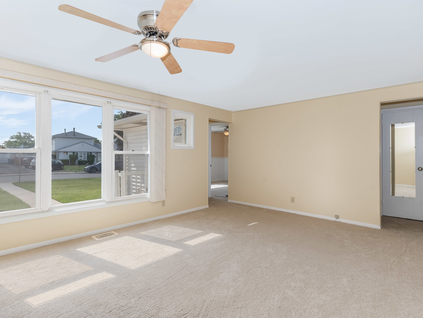 8818 S Kildare Avenue Property Photo 2