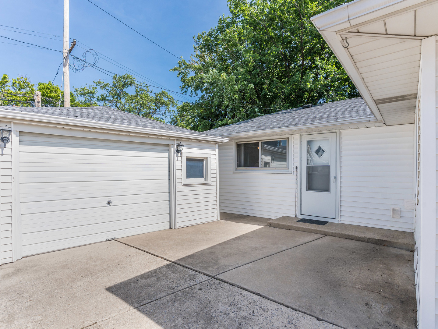 8818 S Kildare Avenue Property Photo 26