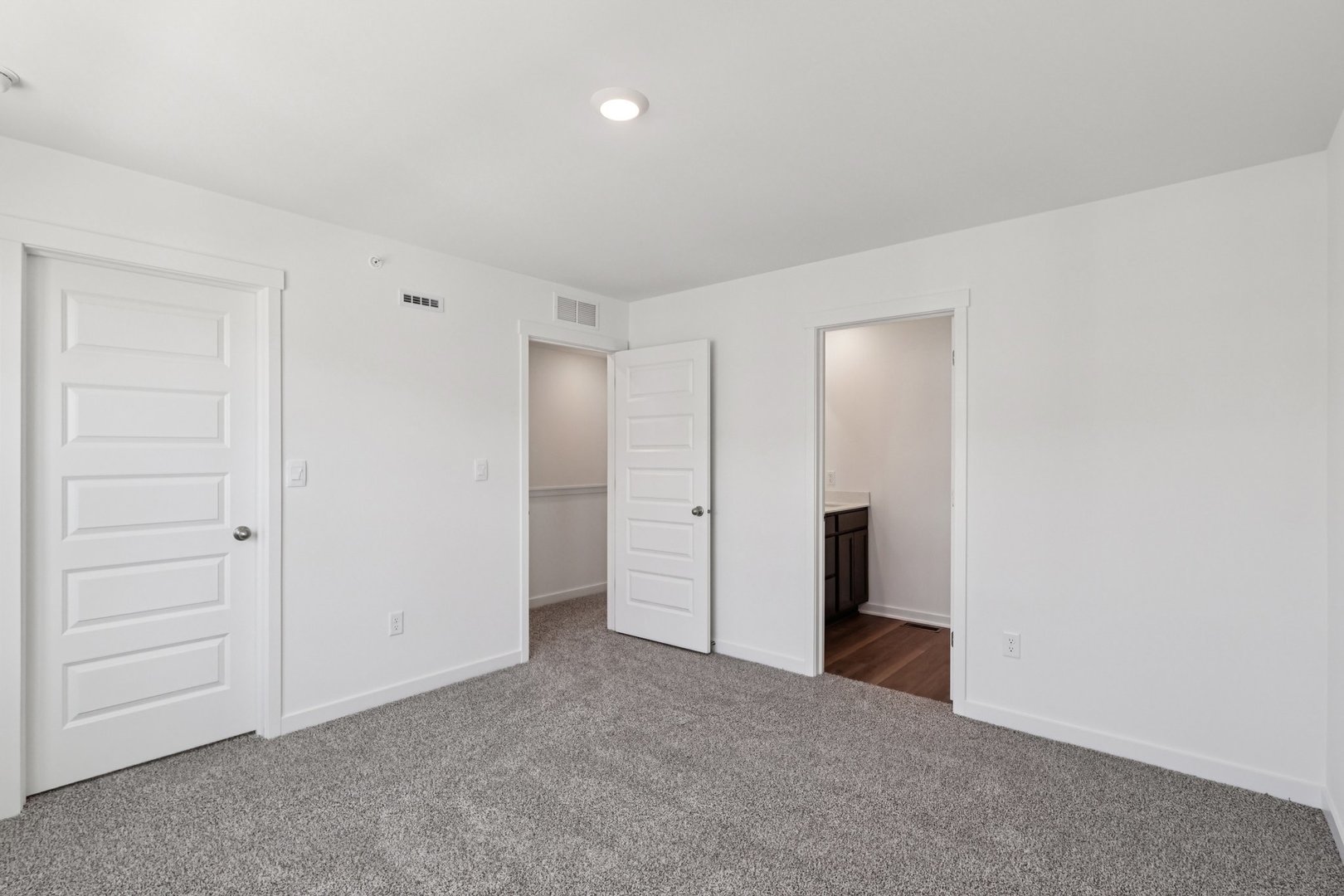 527 Yosemite Way Property Photo 11
