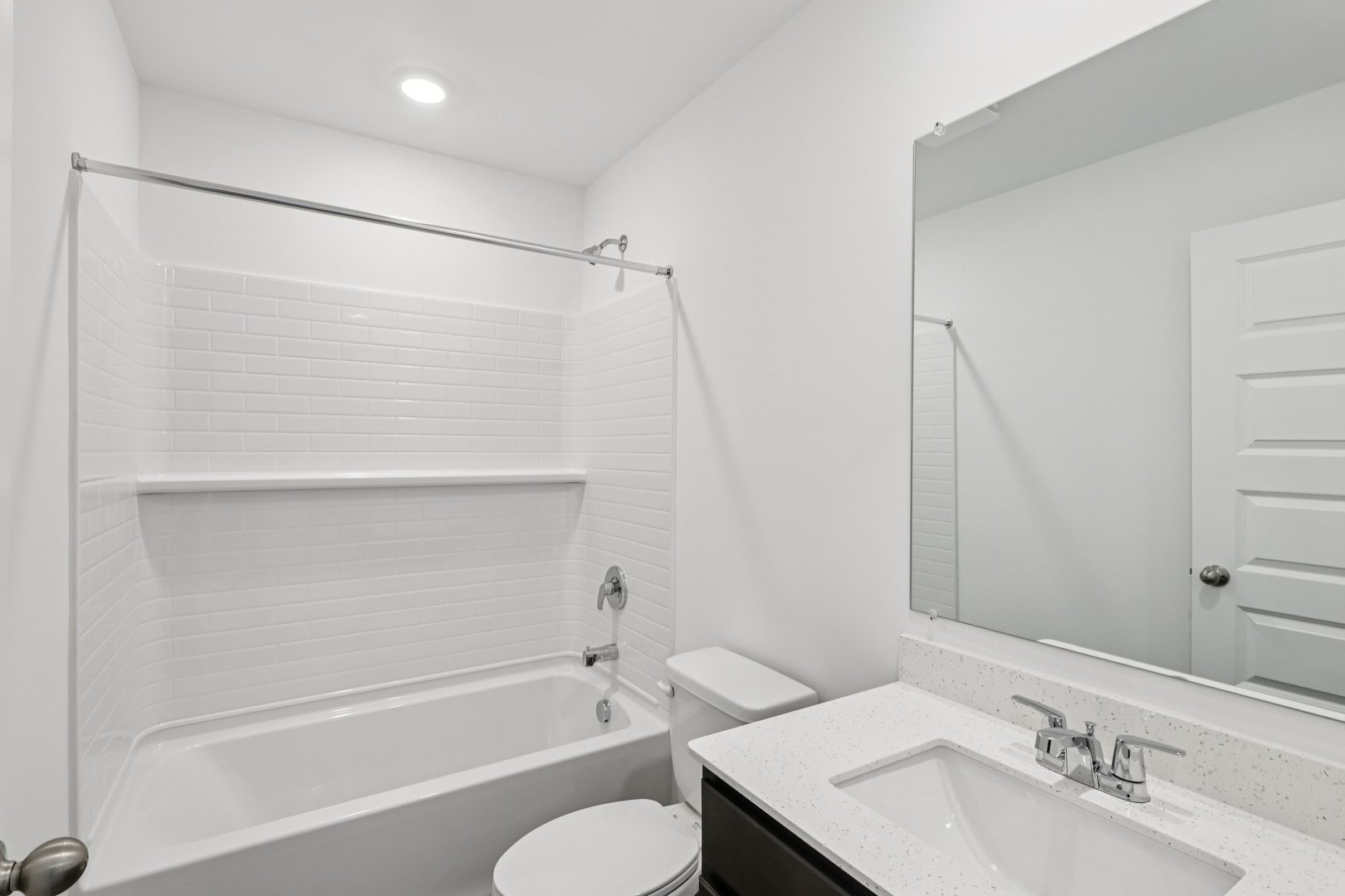 527 Yosemite Way Property Photo 21