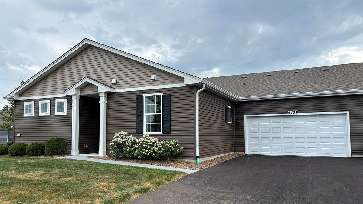 6438 Maple Glen Drive Property Photo 1