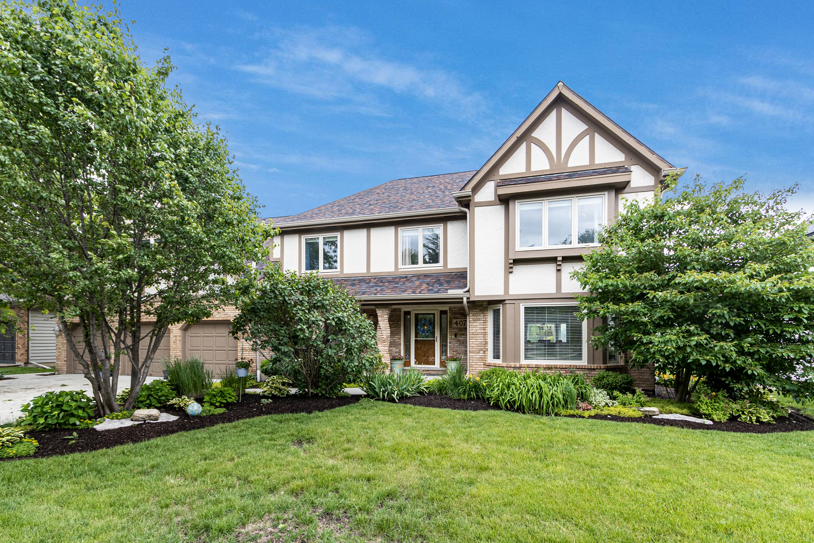 4072 Broadmoor Circle