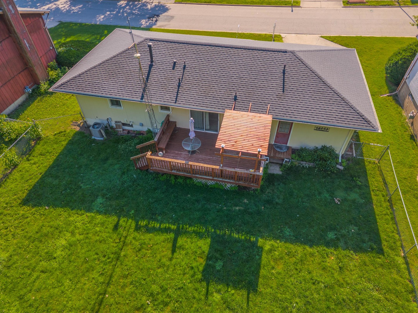 703 Lara Road Property Photo 10