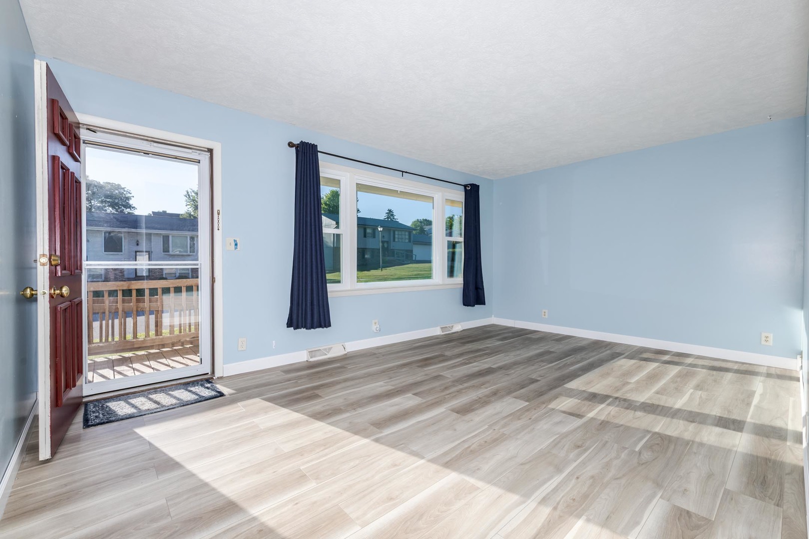 703 Lara Road Property Photo 12